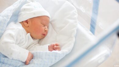 Photo of إرشادات صحية لسلامة طفلك حديث الولادة